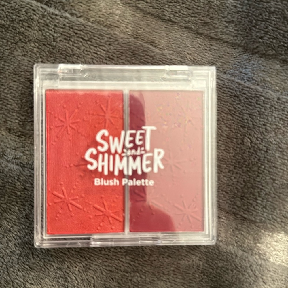 Sweet & Shimmer Blush Palette